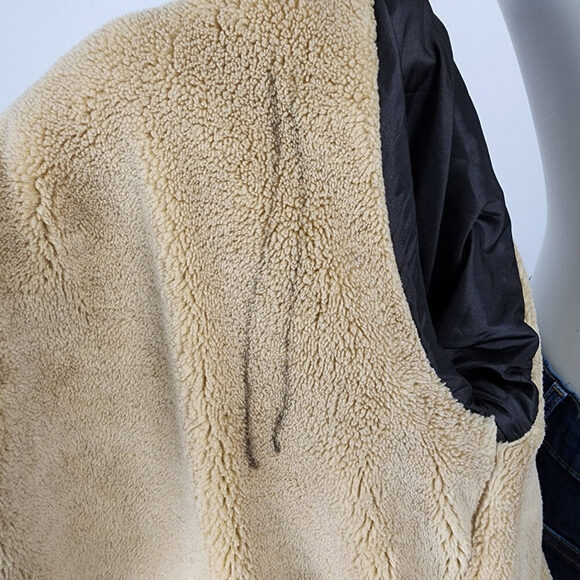 Made In Nepal Polar Knit Camo Jacket Size M - Picture 6 of 9